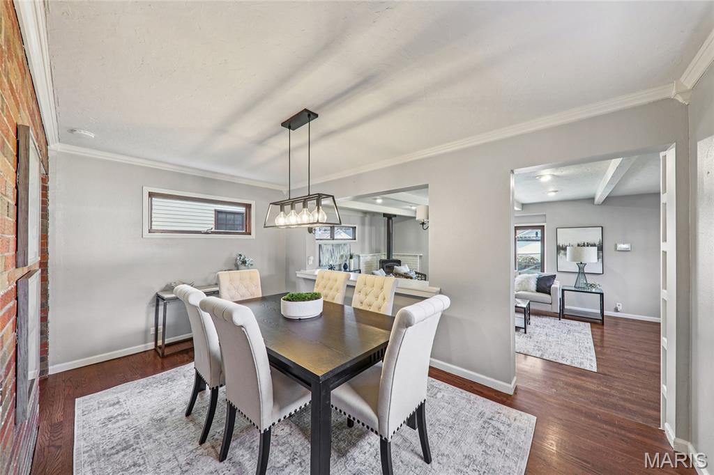 6149 Marwinette Avenue