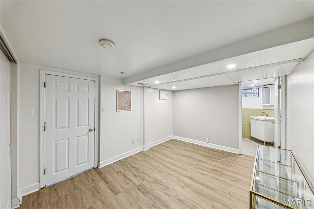 6149 Marwinette Avenue