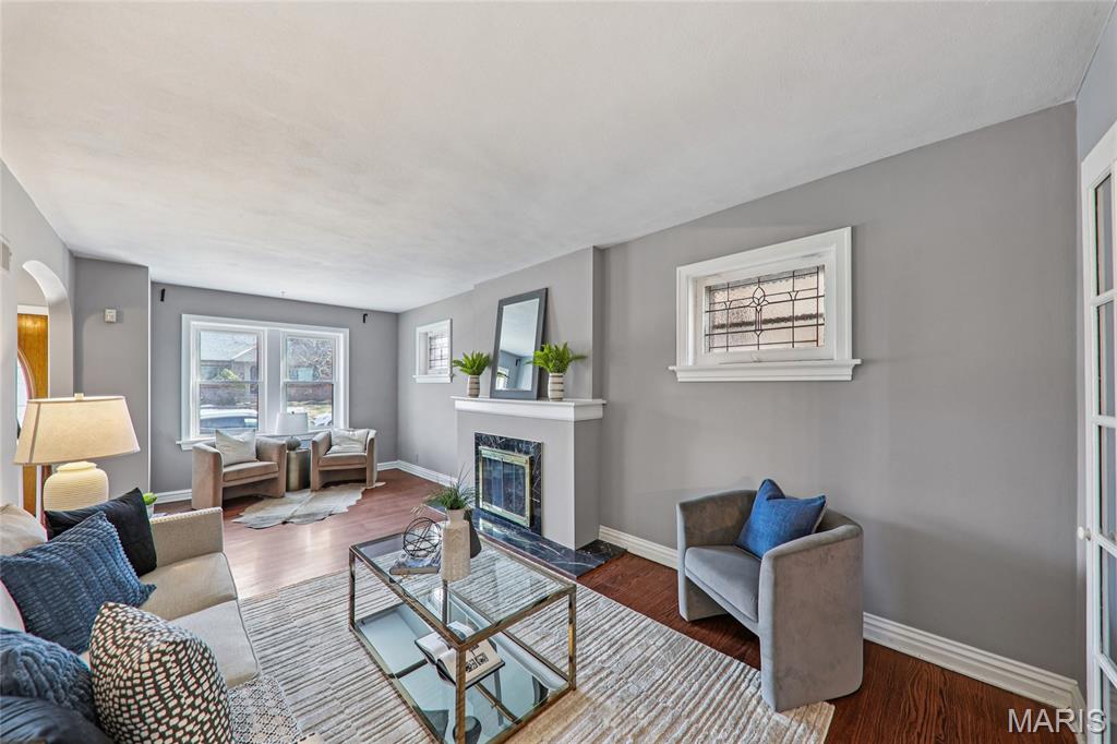 6149 Marwinette Avenue