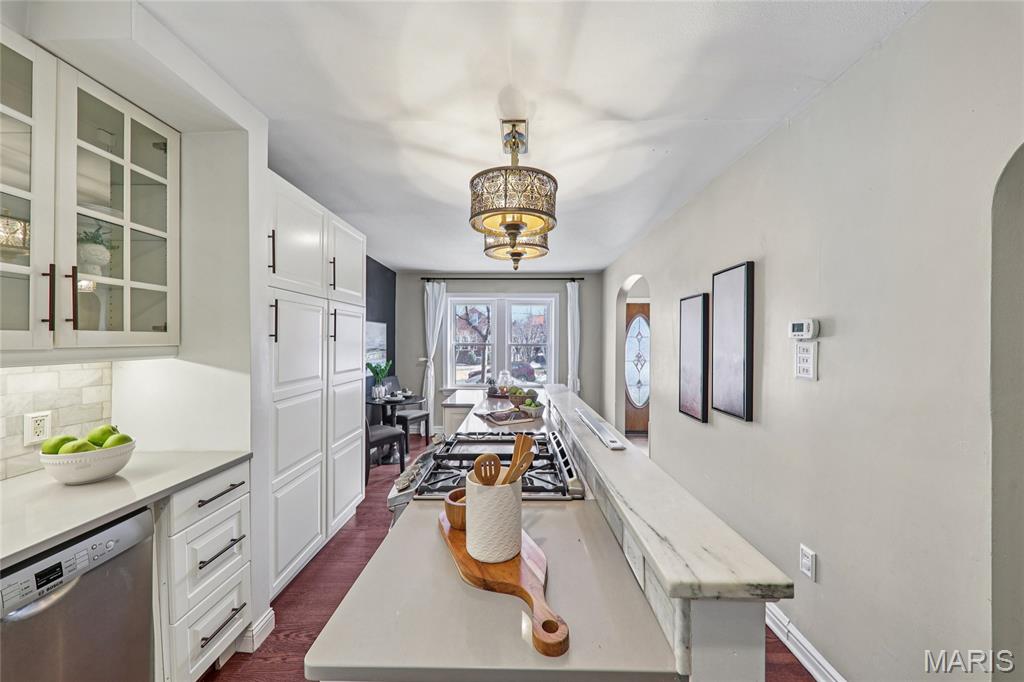 6149 Marwinette Avenue