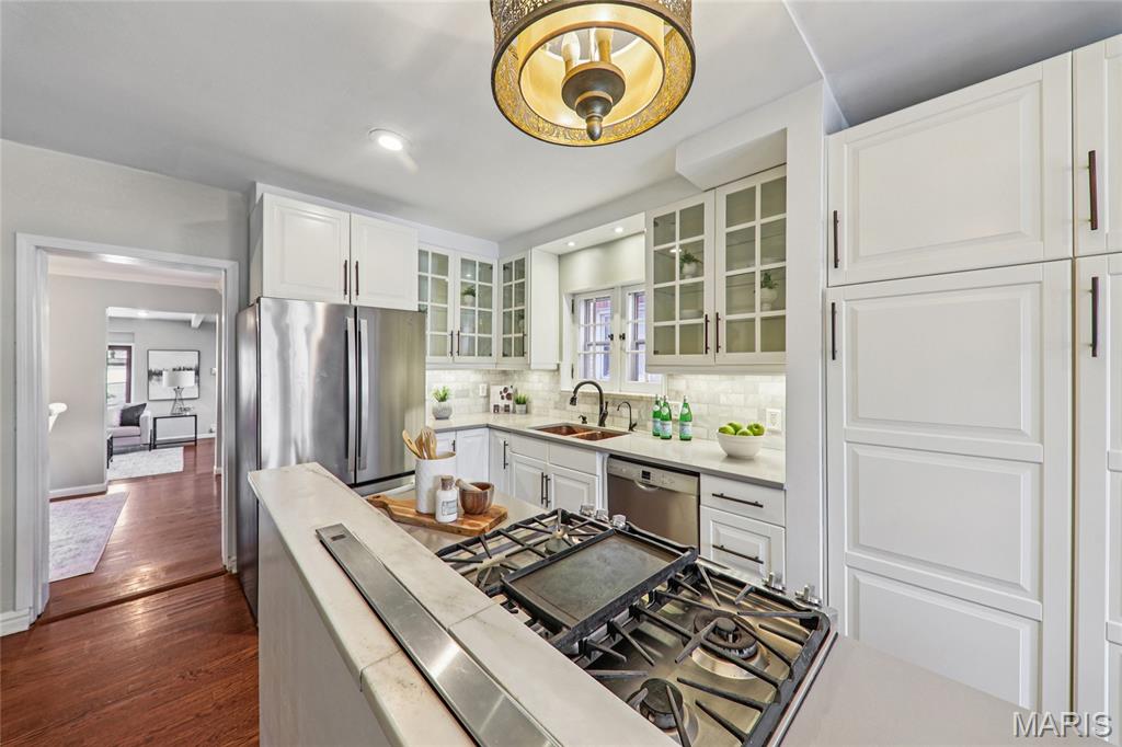 6149 Marwinette Avenue