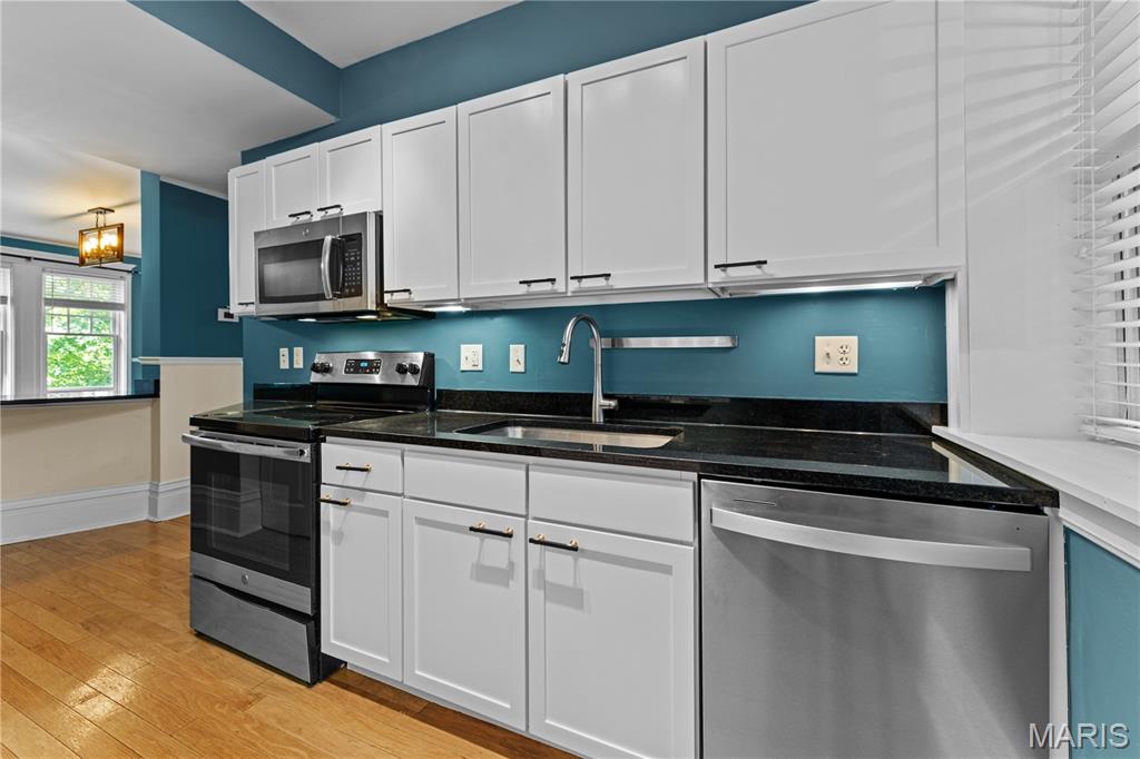 6101 Washington Boulevard Unit: 202