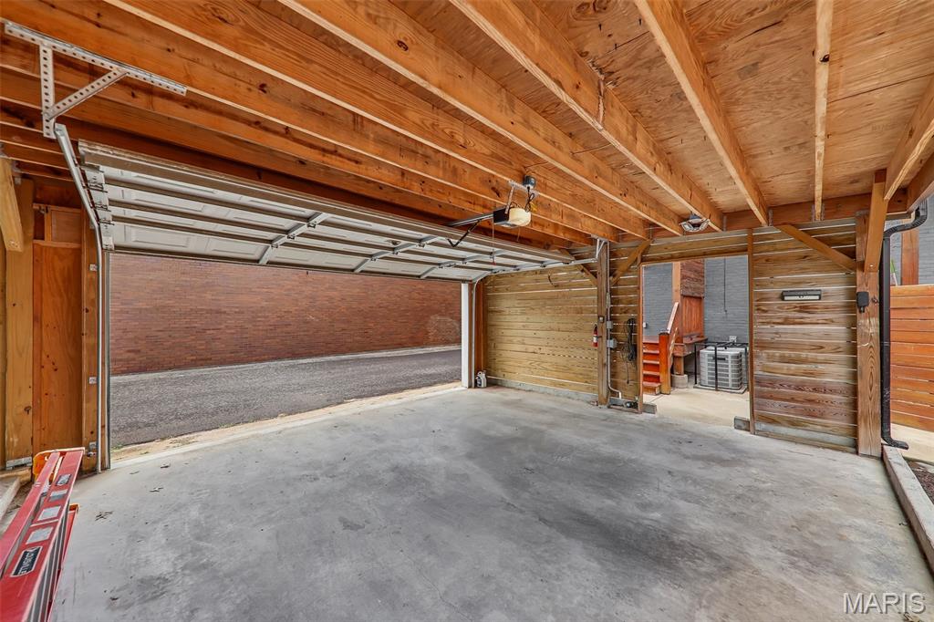 2312 Pestalozzi Street