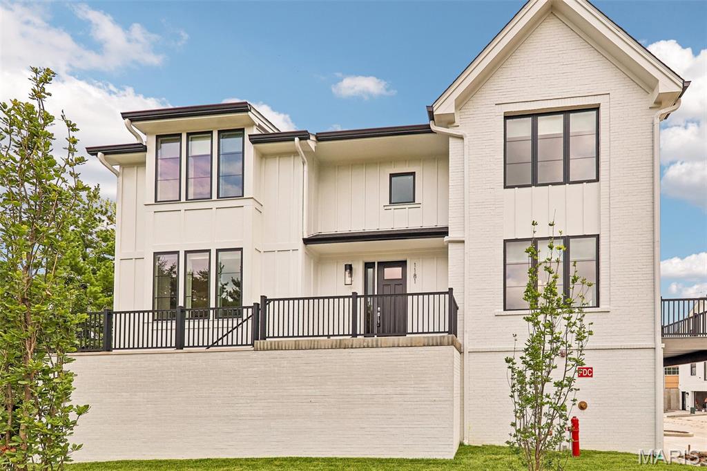 1181 Noa Lane Unit: 33