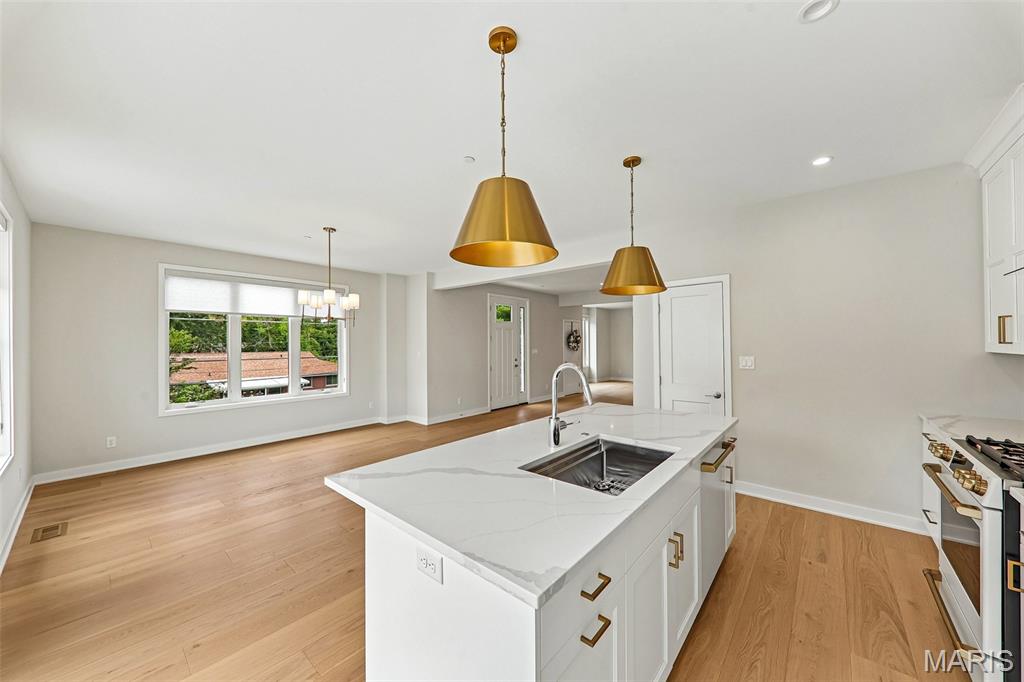 1181 Noa Lane Unit: 33