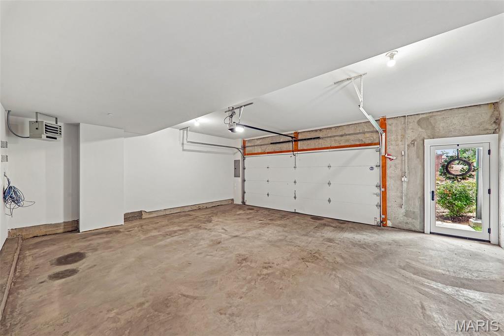 1181 Noa Lane Unit: 33