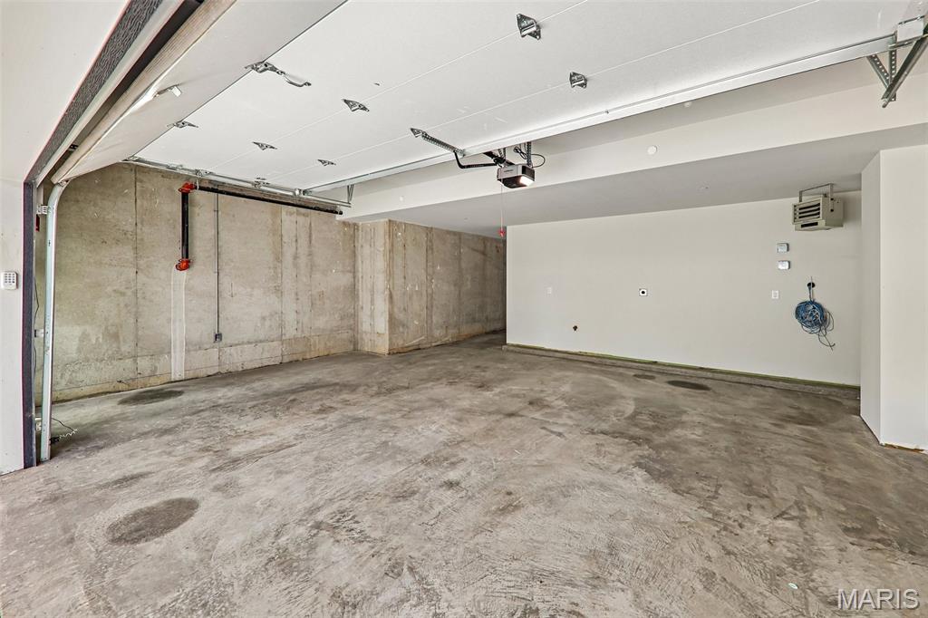 1181 Noa Lane Unit: 33
