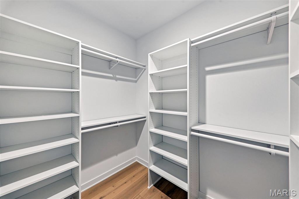 1181 Noa Lane Unit: 33