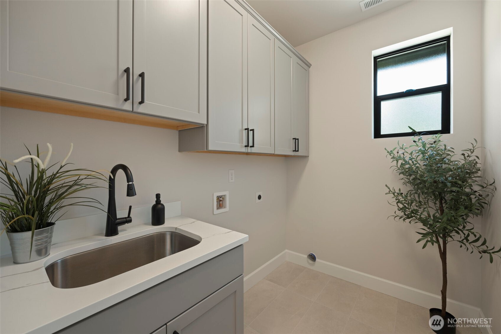 81 Retreat Place