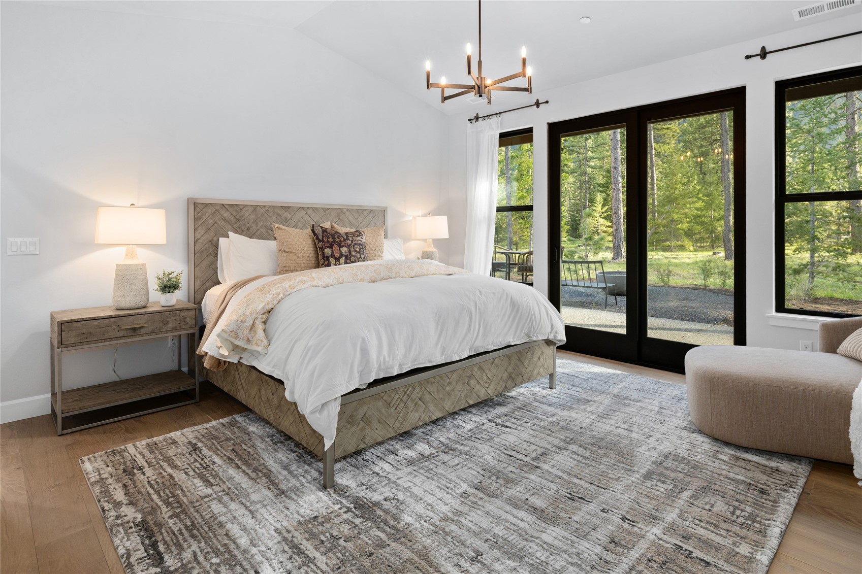 971 Domerie Park Loop