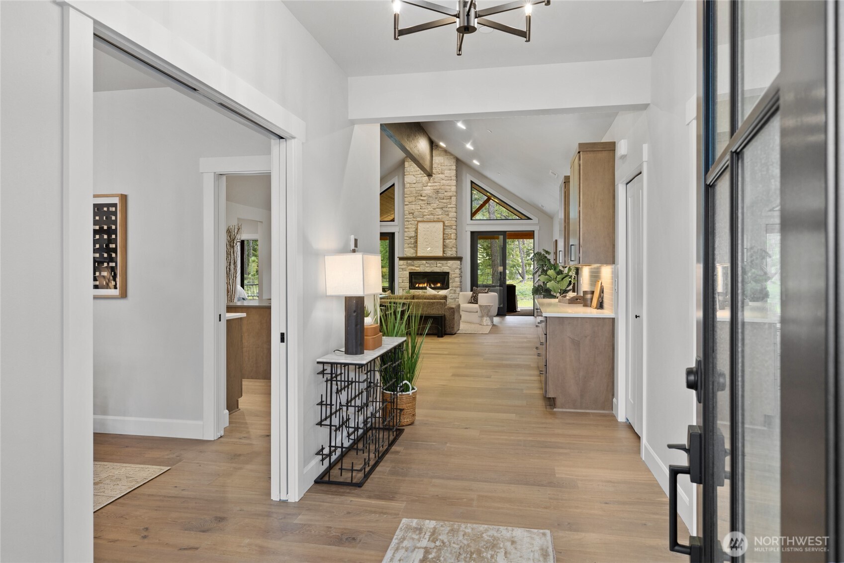 971 Domerie Park Loop