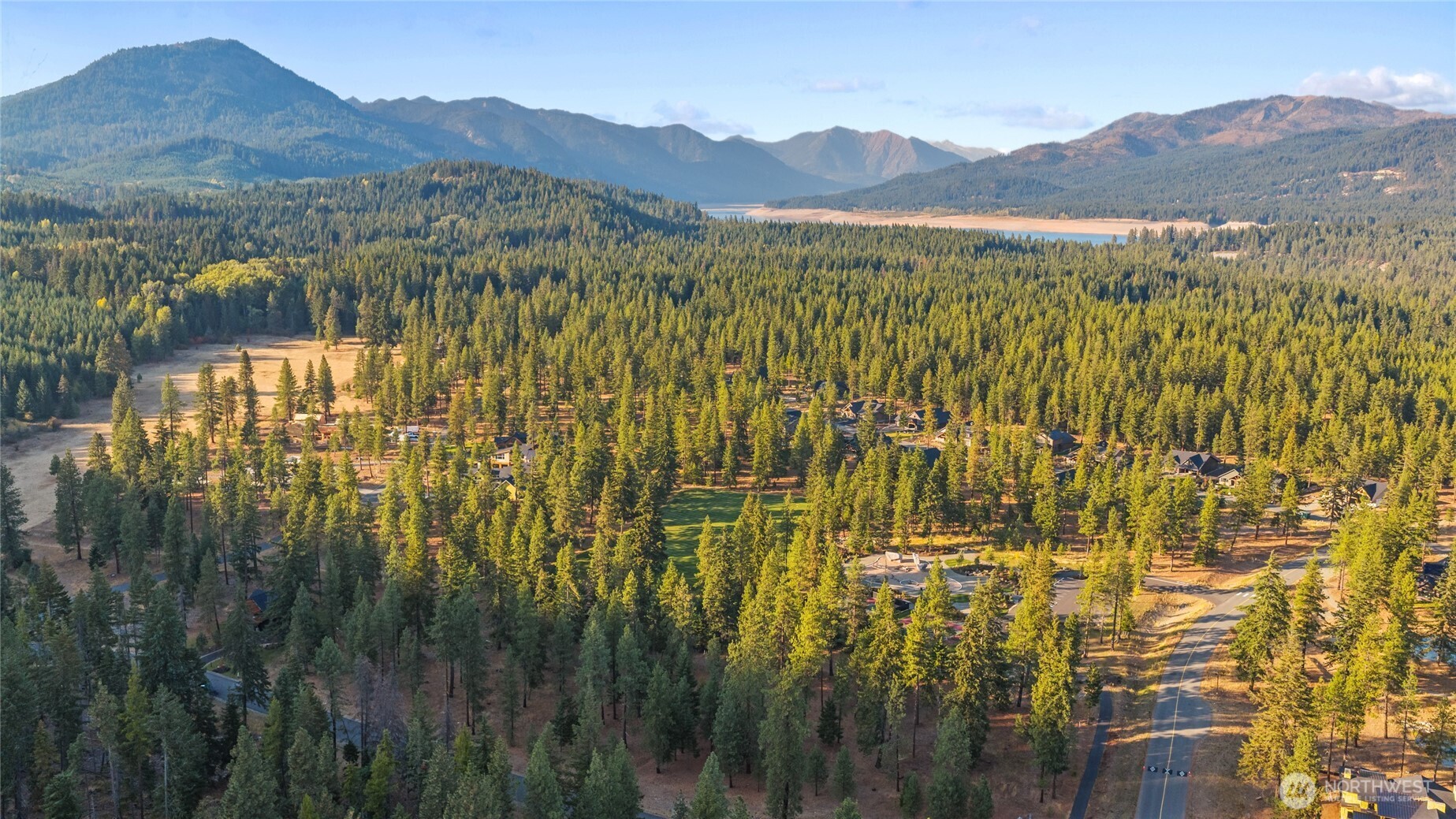 32 Domerie Park Loop