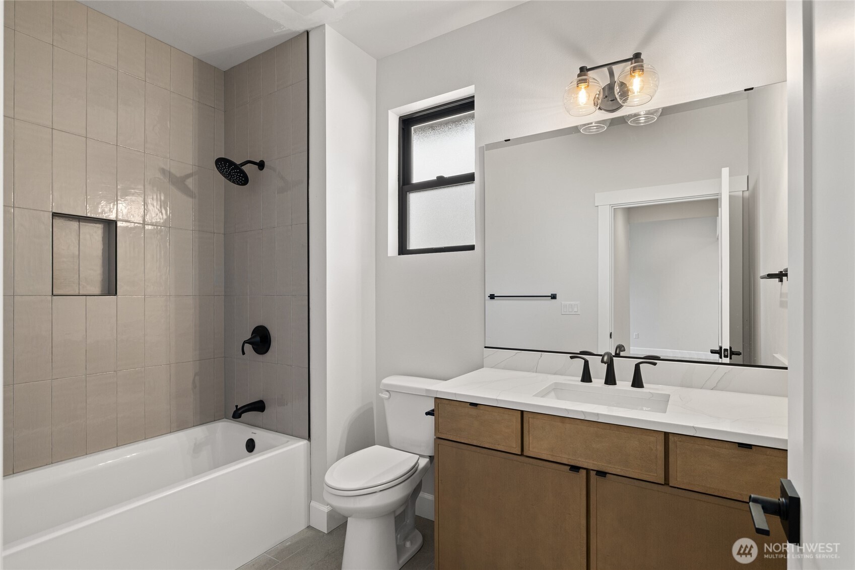 1061 Domerie Park Loop