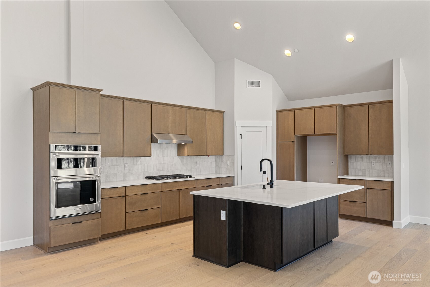 1061 Domerie Park Loop