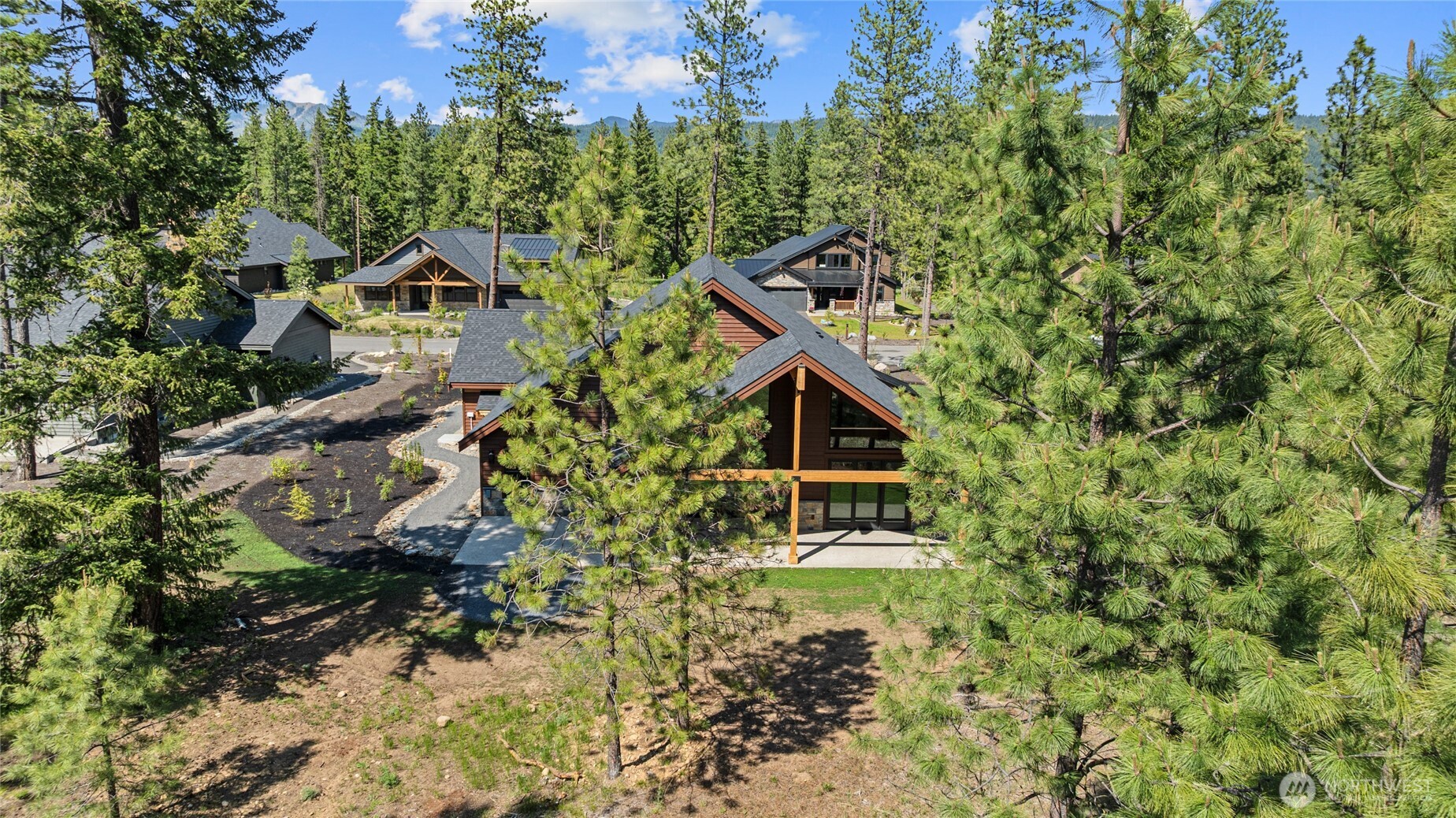 1061 Domerie Park Loop