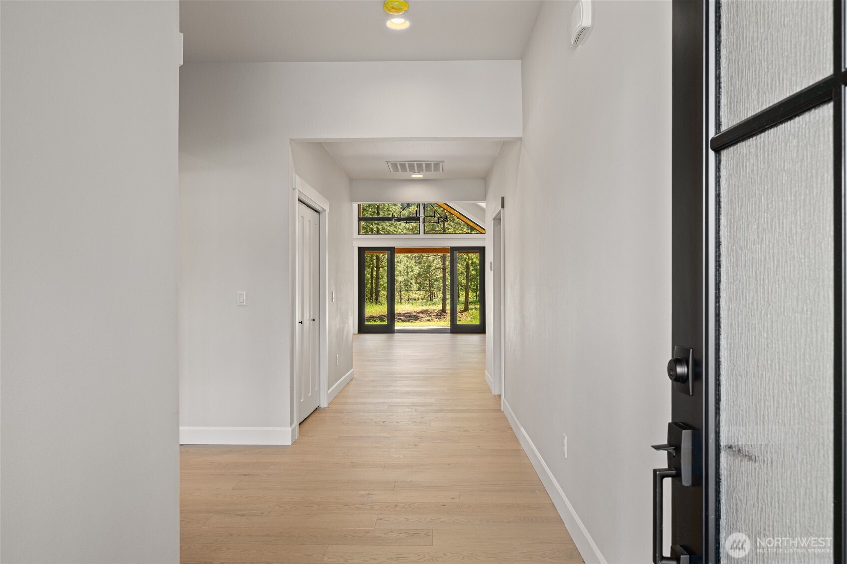 1061 Domerie Park Loop
