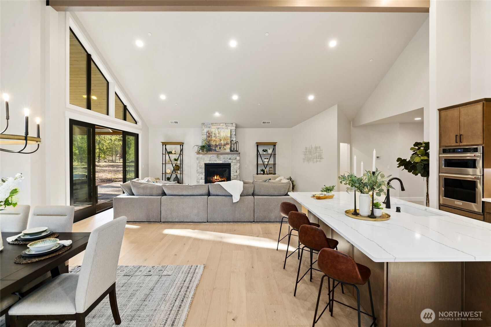 1001 Domerie Park Loop
