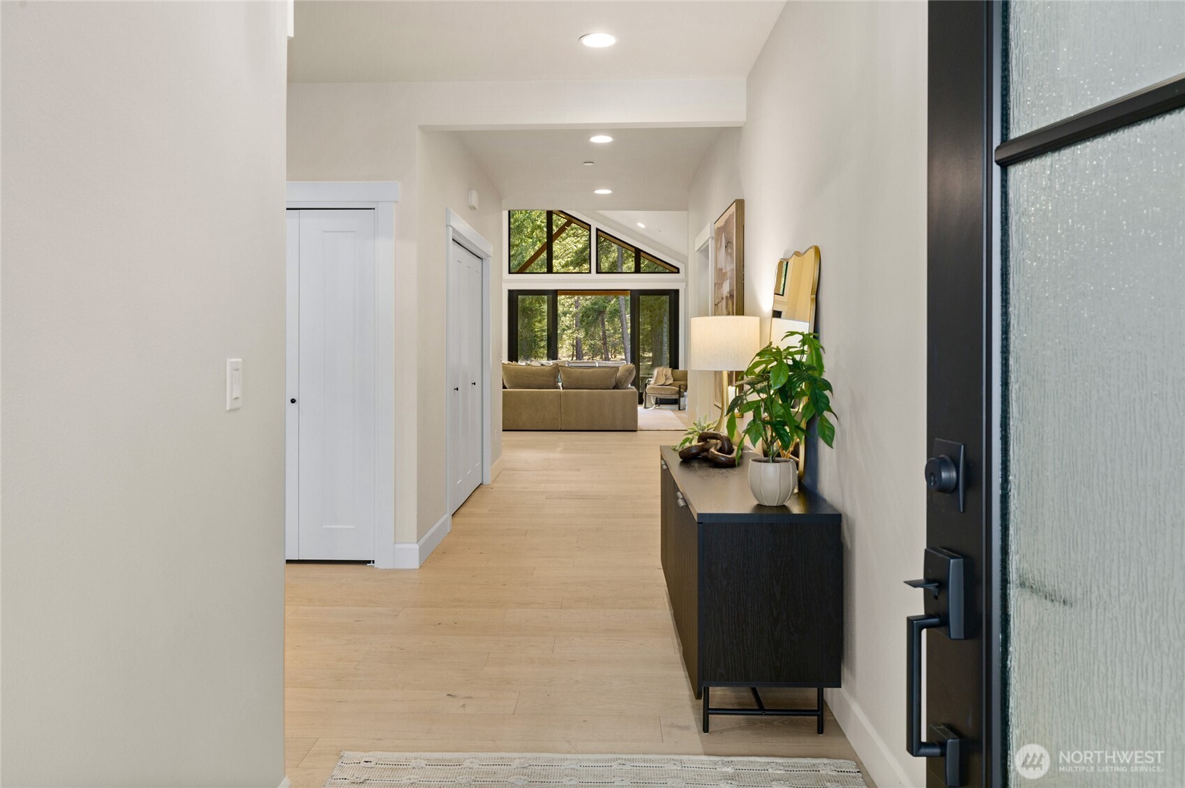 1001 Domerie Park Loop