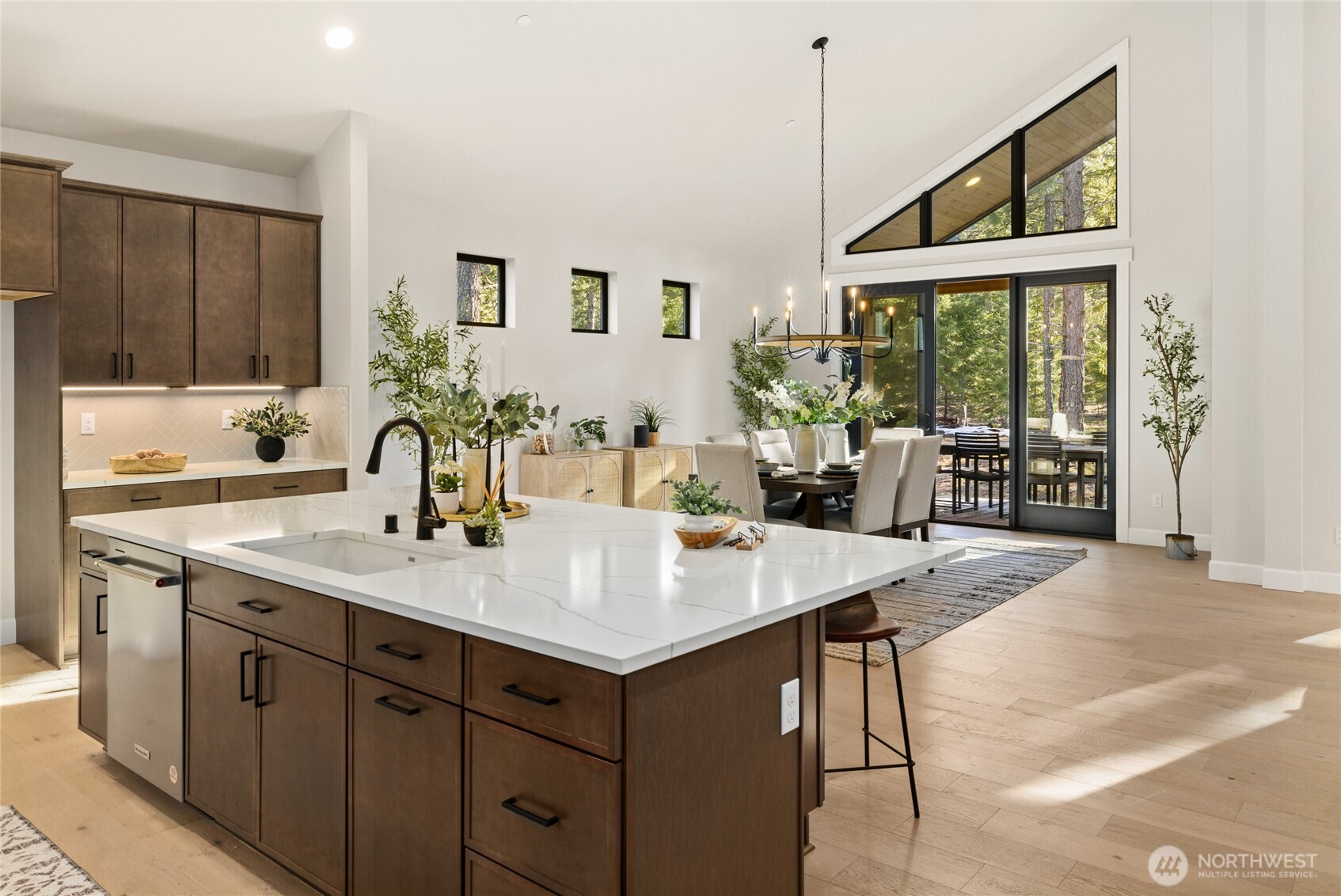 1001 Domerie Park Loop