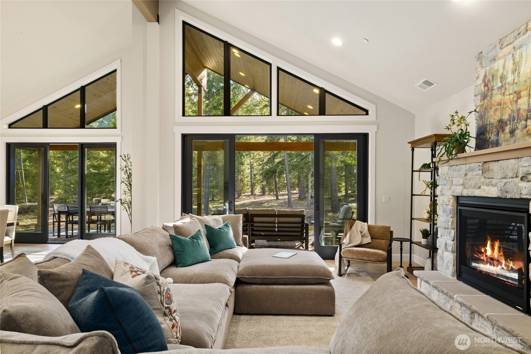 1001 Domerie Park Loop