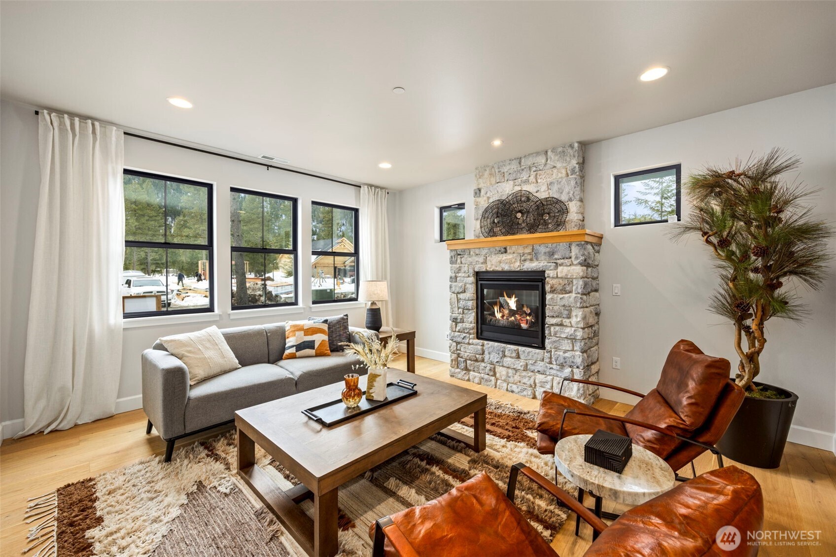 1170 Domerie Park Loop