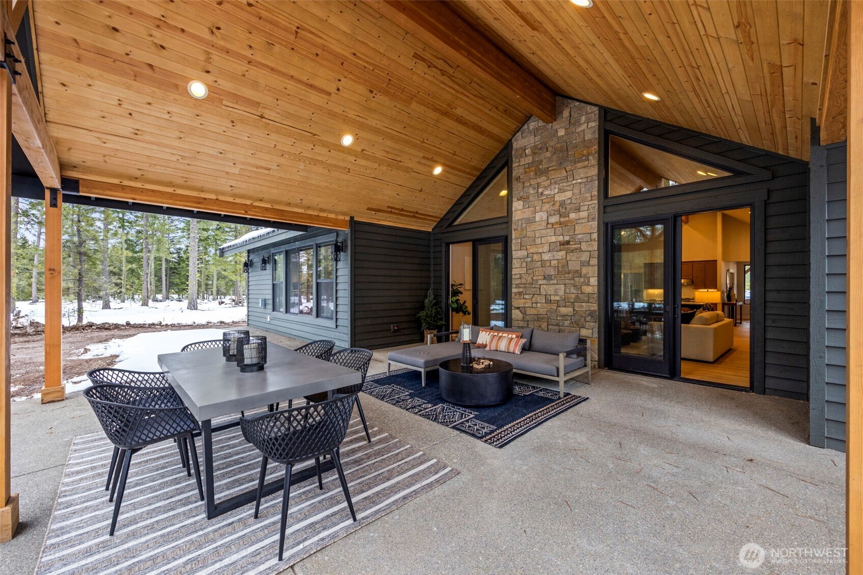 1170 Domerie Park Loop