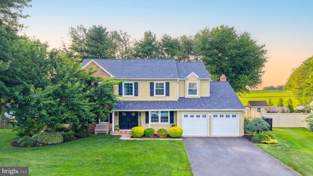 2134 W WELLINGTON ROAD