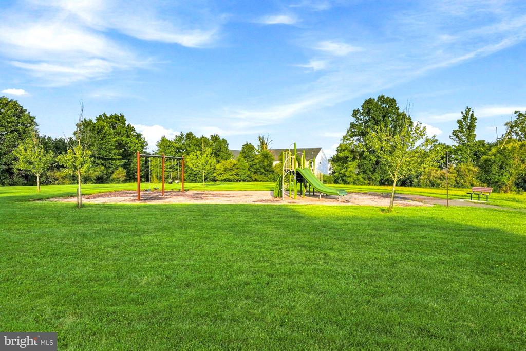 322 EAGLE CT