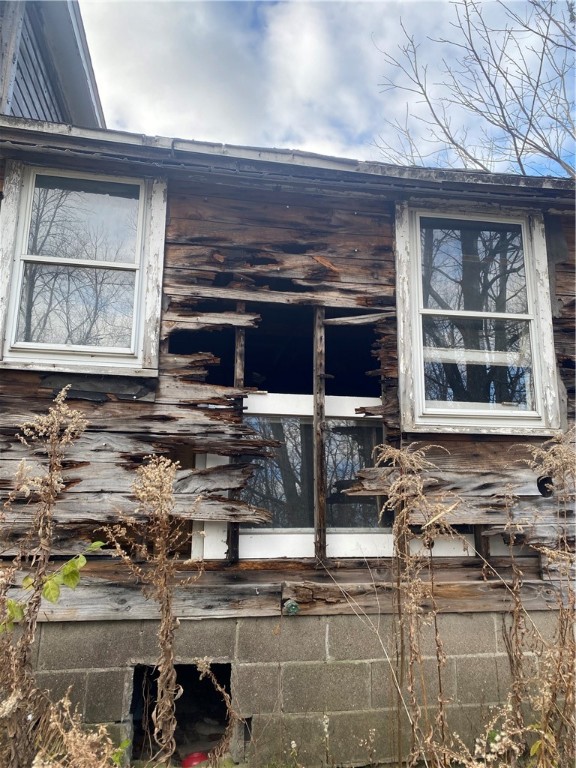 9951 Mountain Road