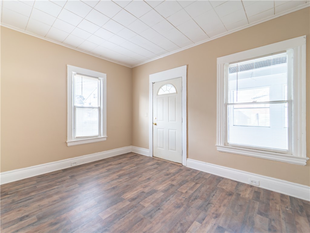 1339 Clifford Avenue