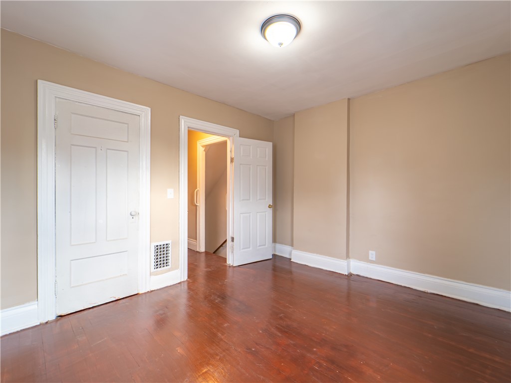 1339 Clifford Avenue