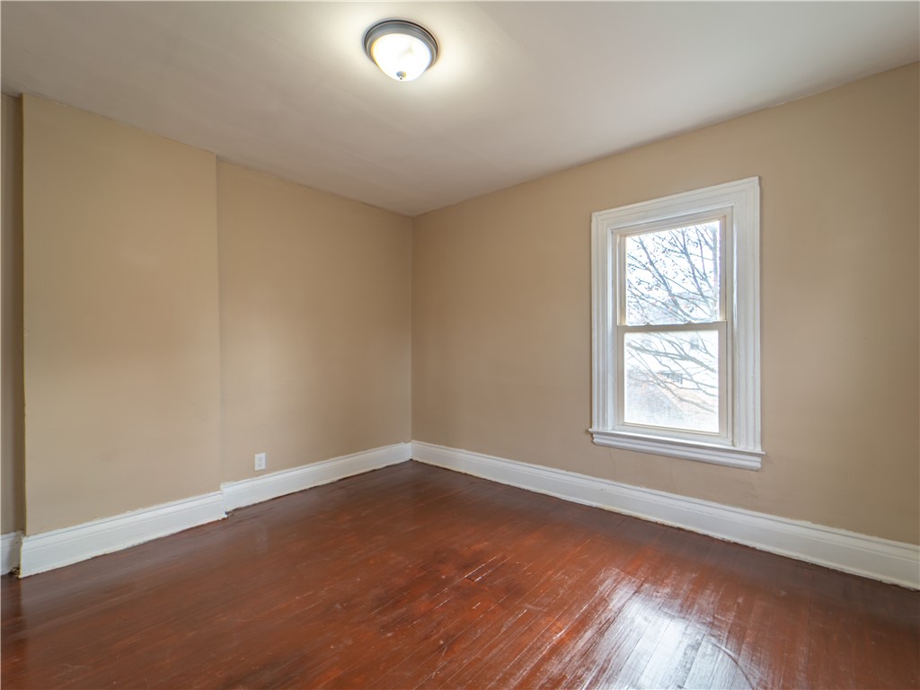 1339 Clifford Avenue