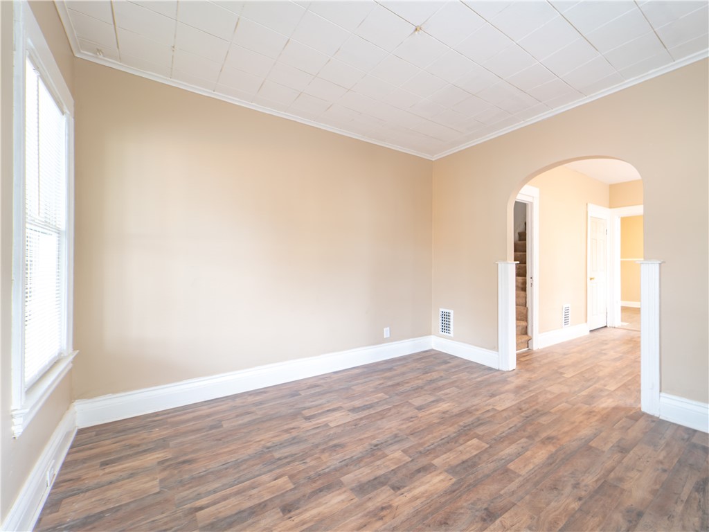 1339 Clifford Avenue