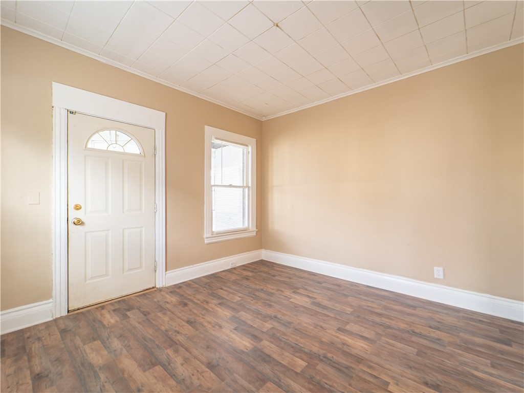 1339 Clifford Avenue