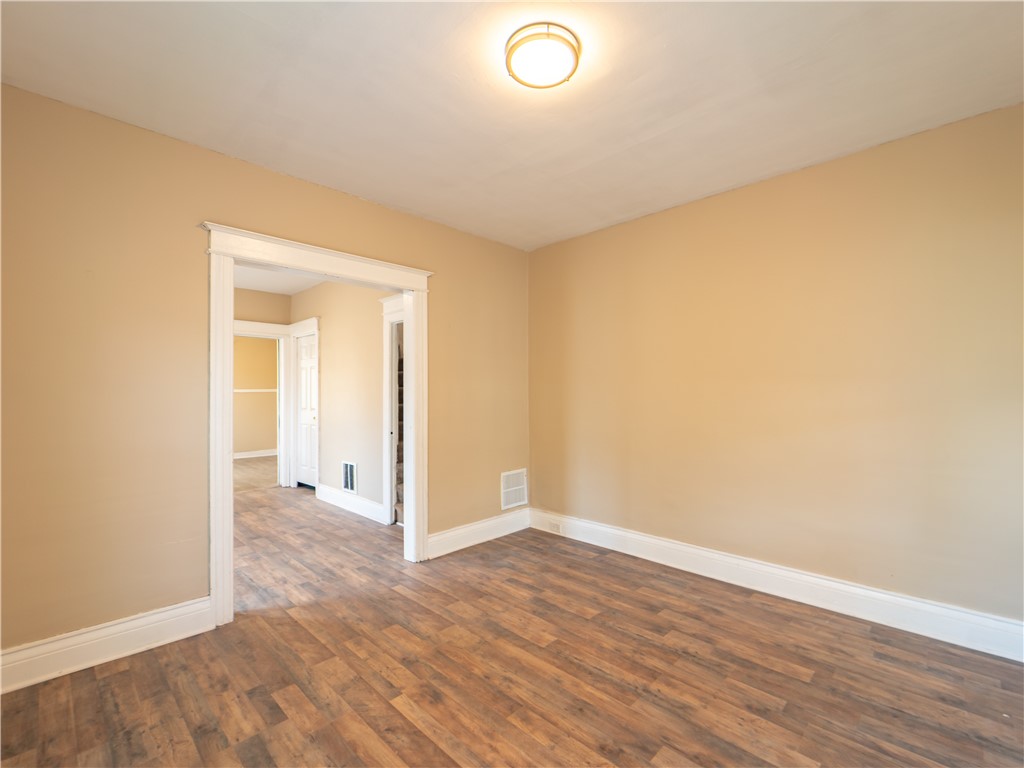 1339 Clifford Avenue