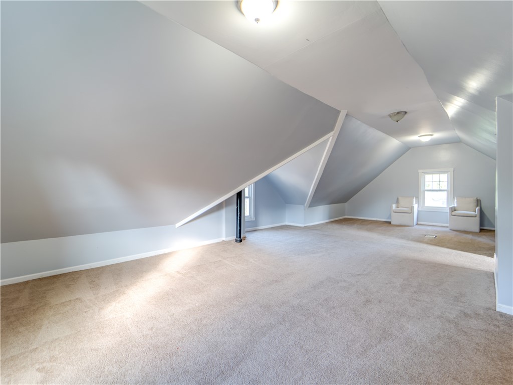 260 Sherwood Avenue