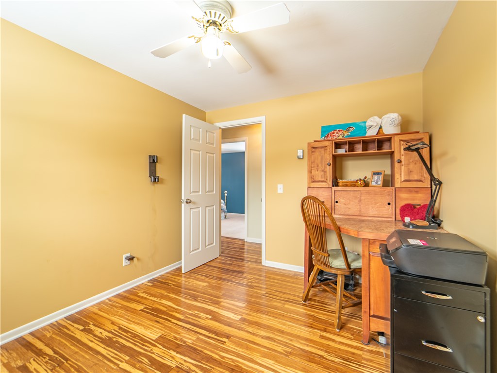 7 Hillside Drive