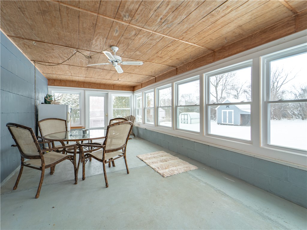 7 Hillside Drive
