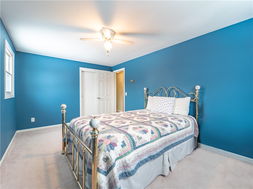 7 Hillside Drive