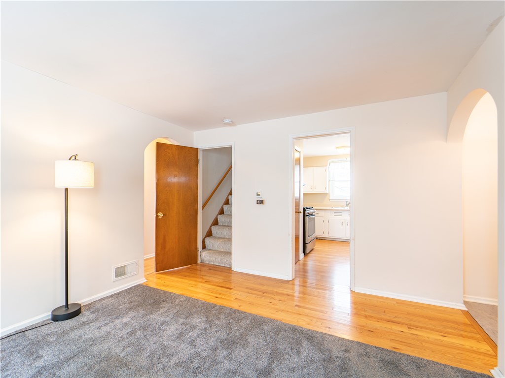 21 Sandymount Drive