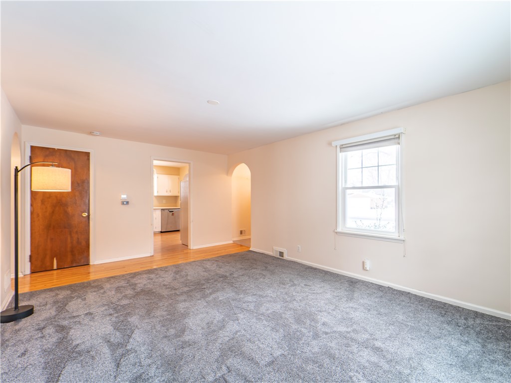 21 Sandymount Drive