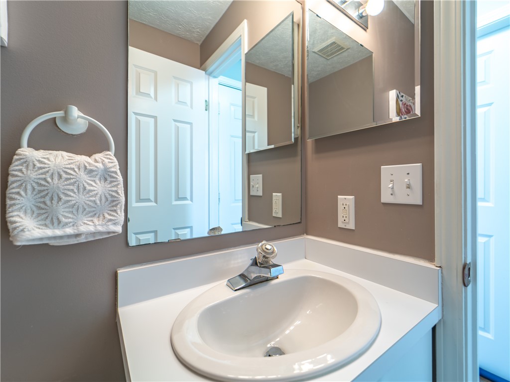 85 Genesee View Trail