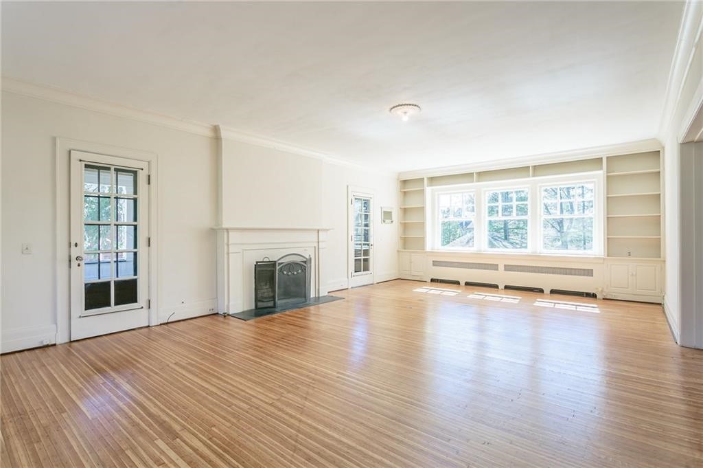 1363 Highland Avenue