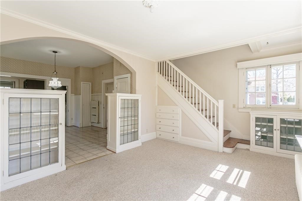 1363 Highland Avenue