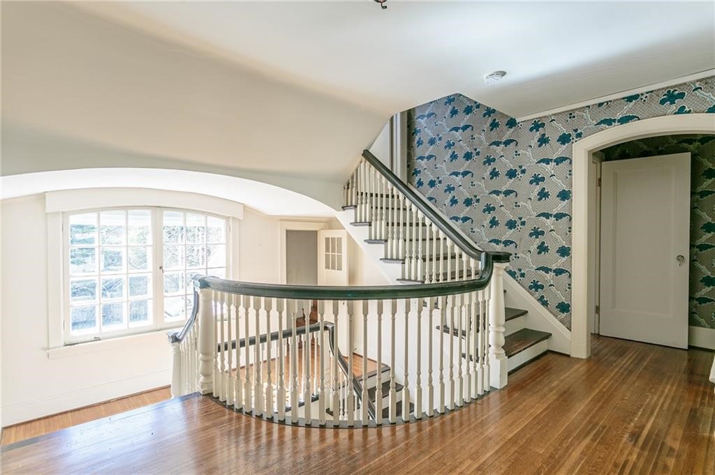 1363 Highland Avenue