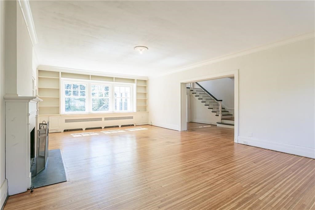 1363 Highland Avenue