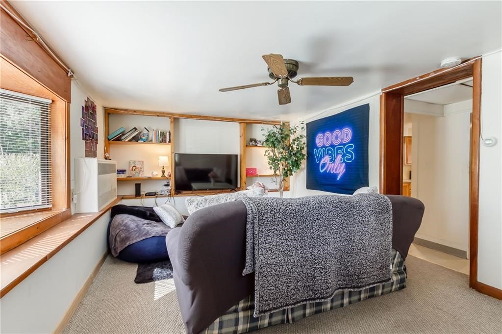 1363 Highland Avenue