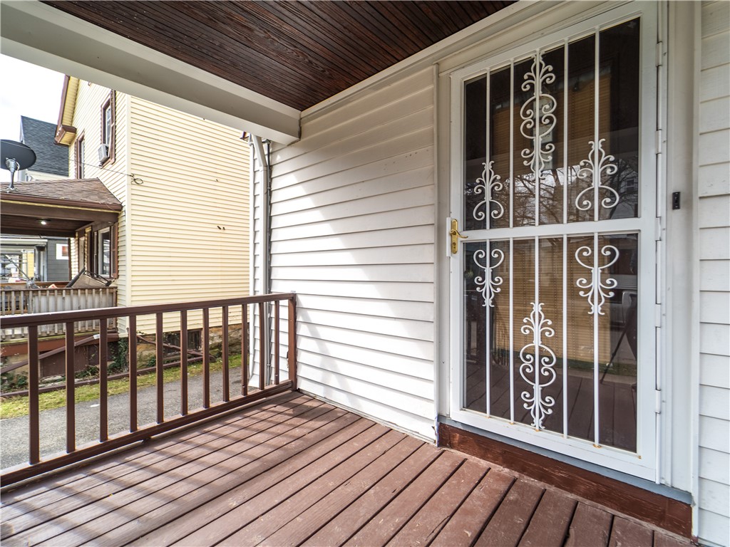 8 Manitou Street