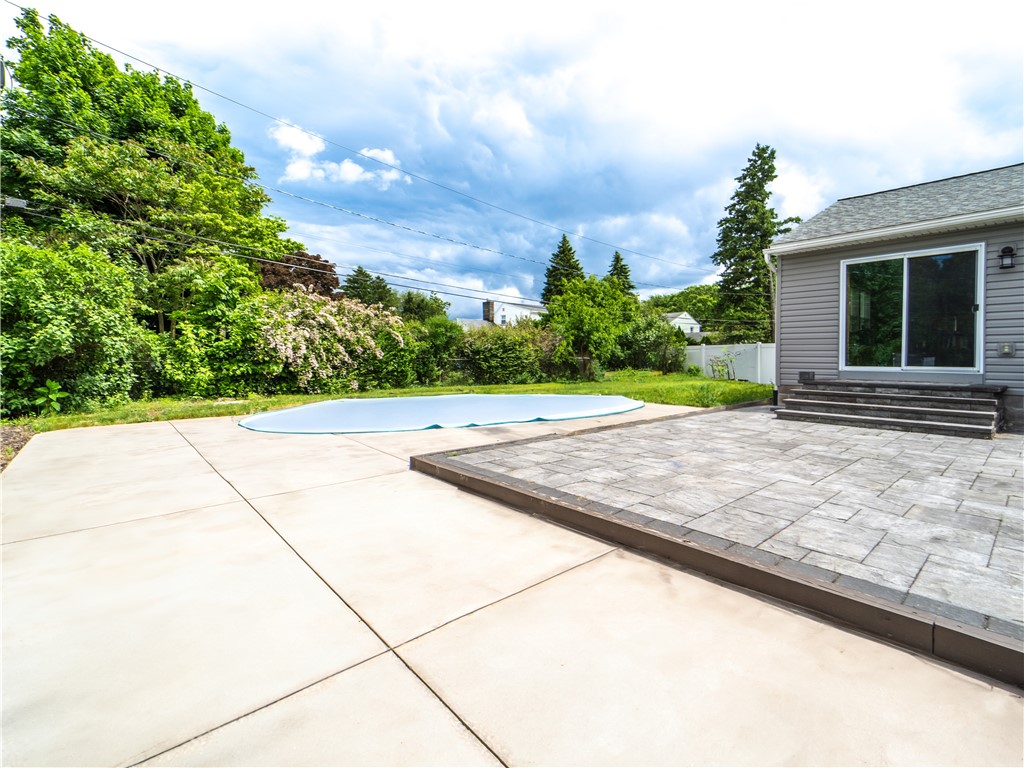 434 Kings Highway South