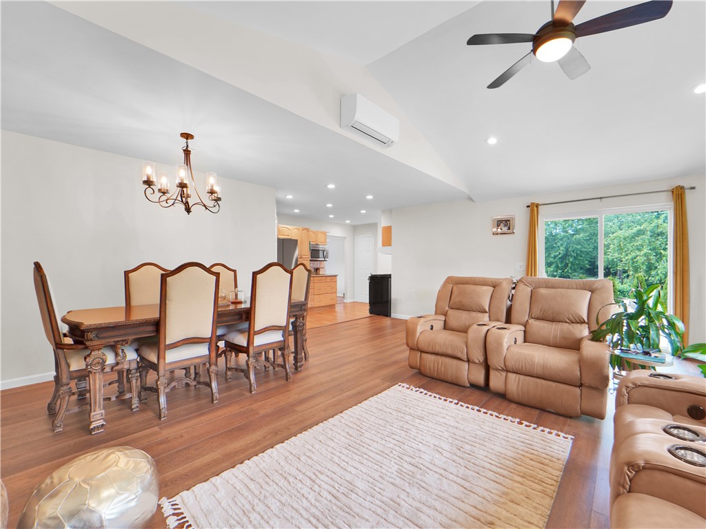 434 Kings Highway South